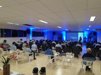 Coprossel e Bayer fazem o lanÃ§amento regional de novo inseticida para controle de percevejo na soja 